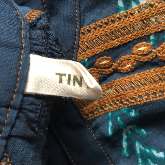 Anthropologie • TINY button down sleeveless top - Picture 6 of 9